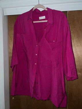 Women's Magenta Button-Up Shirt - Lefties